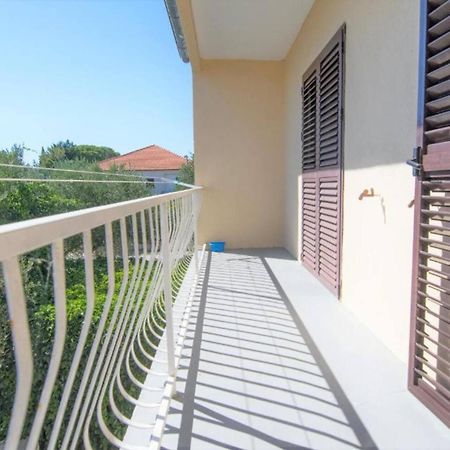 Apartments Kreso Биоград на Мору Екстериор снимка