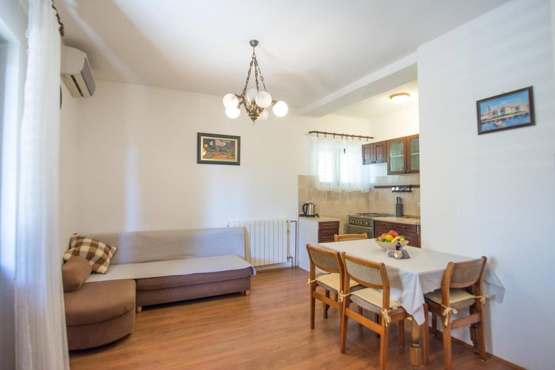 Apartments Kreso Биоград на Мору Екстериор снимка