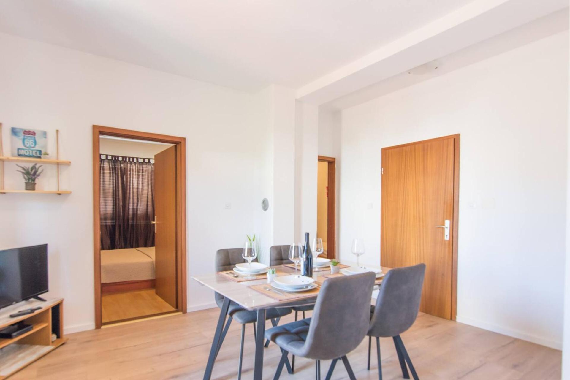 Apartments Kreso Биоград на Мору Екстериор снимка
